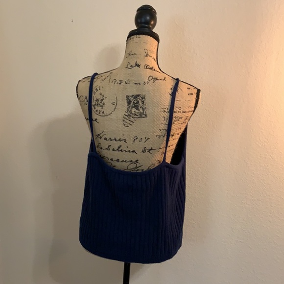 Express Knit Tank - Picture 2 of 4